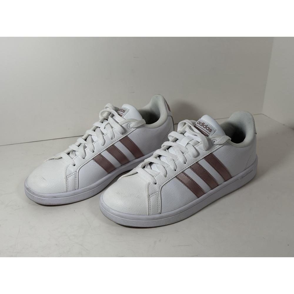 Adidas Advantage Sneakers W/Metallic Rose Gold Stripes, Woman's Size 8.5